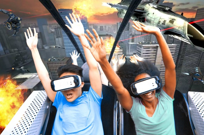 gear-vr-six-flags-roller-coaster-1500x999-e1457261820740.jpg